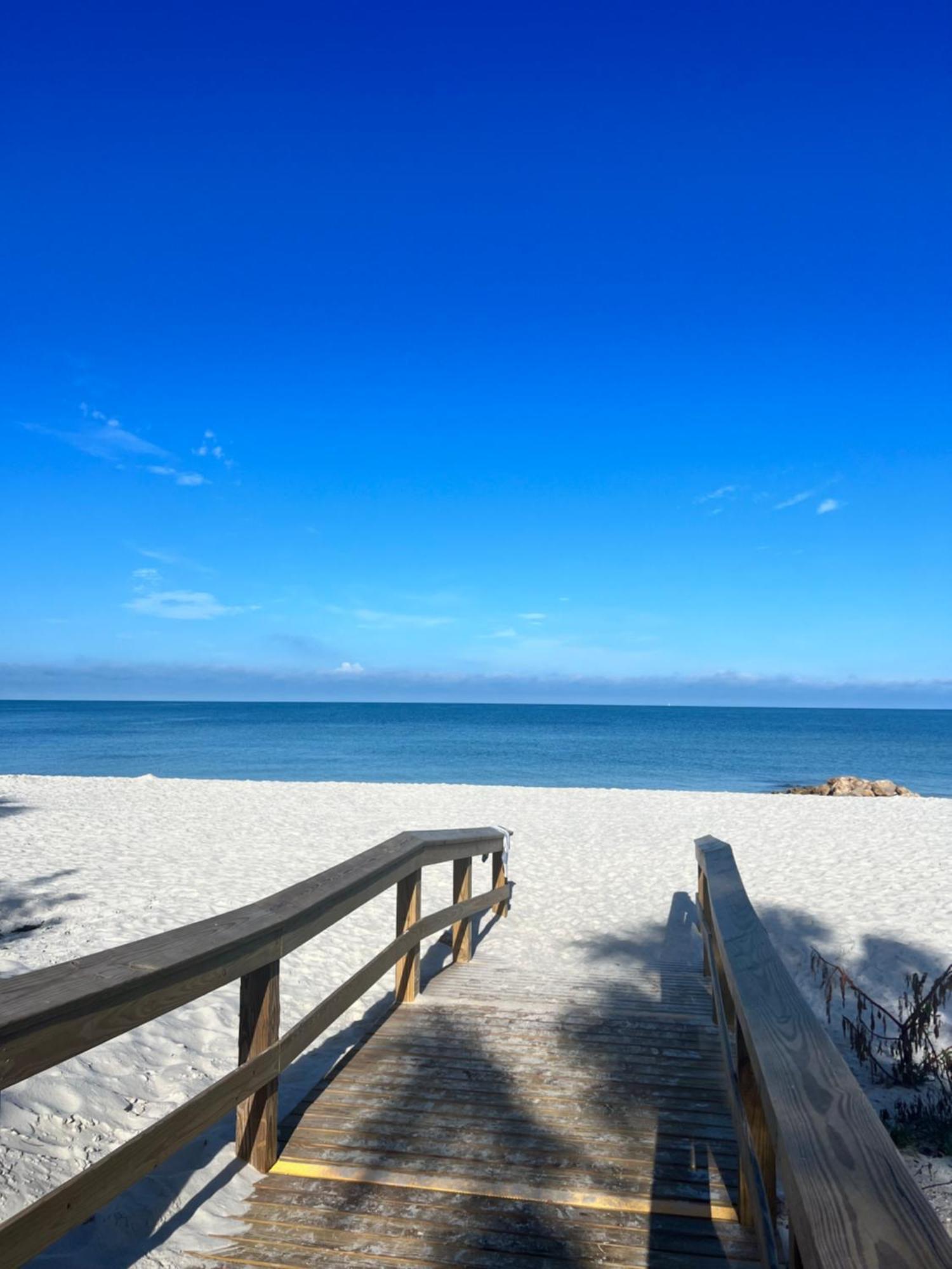 Naples Park Shores Resort Eksteriør billede